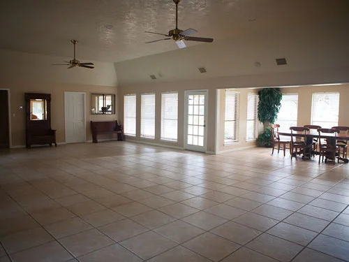 clubhouse1.jpg