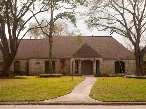 clubhouse3.jpg